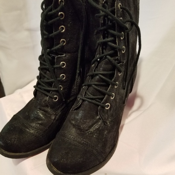 Candie's CAGuared Black Boots - Picture 6 of 7